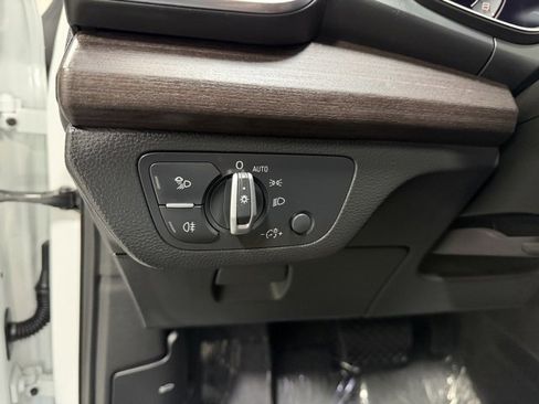 Used 2021 Audi Q5 2.0T Premium Plus w/ Premium Plus Package image 17