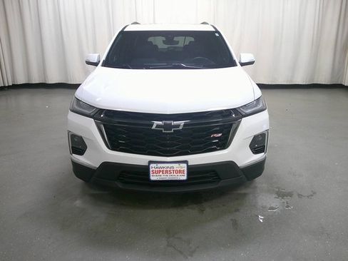 Used 2023 Chevrolet Traverse RS image 10