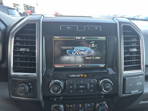 Used 2015 Ford F150 XLT w/ Equipment Group 302A Luxury image 34