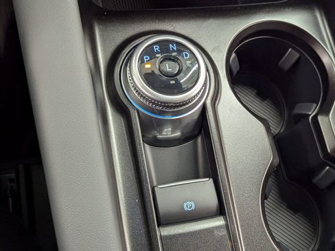 New 2026 Ford Explorer Active w/ Active Comfort Package image 13