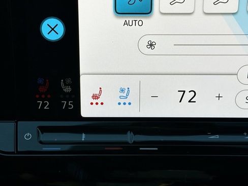 New 2026 Volkswagen Atlas SE image 26