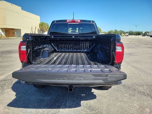 New 2026 GMC Canyon Elevation w/ Convenience Package RWD image 7