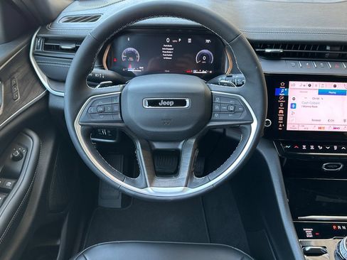 New 2026 Jeep Grand Cherokee L Limited AWD/4WD image 14