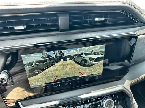 New 2026 GMC Sierra 2500 AT4 w/ AT4 Premium Plus Package AWD/4WD image 29
