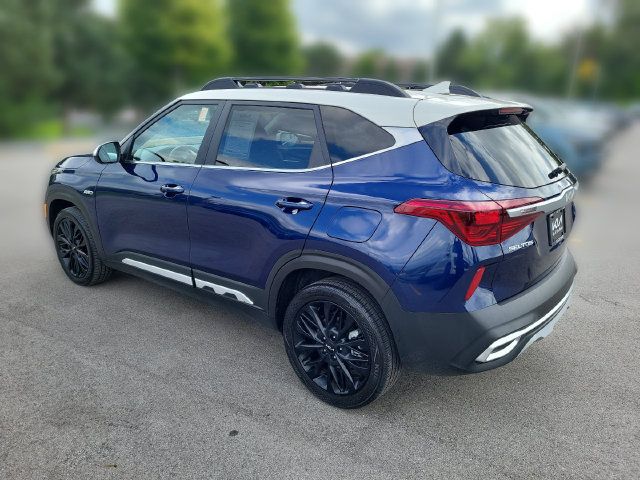 Certified 2023 Kia Seltos Nightfall Edition AWD/4WD image 13