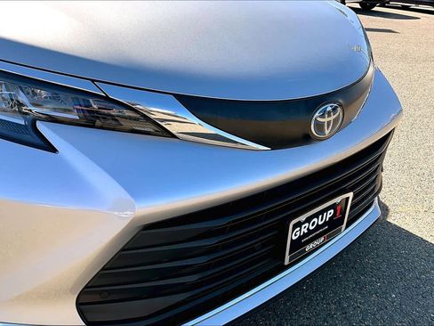 Used 2021 Toyota Sienna XLE FWD image 29