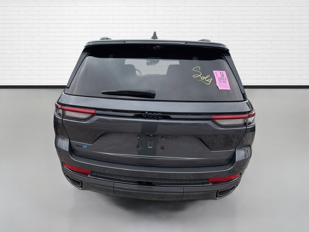 Used 2024 Jeep Grand Cherokee Limited 4xe AWD/4WD image 7