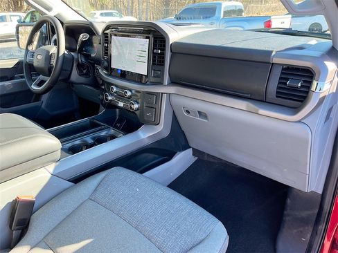 Used 2024 Ford F150 XLT w/ Equipment Group 302A MID image 33