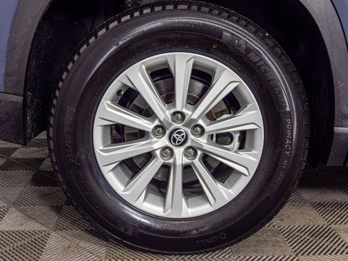 Used 2024 Toyota Grand Highlander XLE image 54