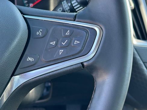 Used 2025 Chevrolet Malibu RS image 32