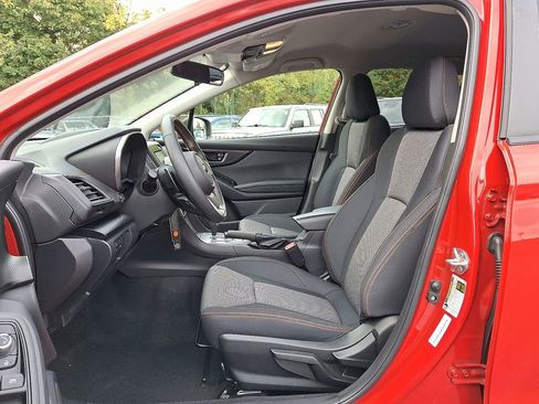 Used 2022 Subaru Crosstrek 2.0i Premium image 11