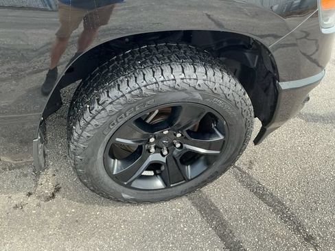 Used 2021 RAM 1500 Big Horn AWD/4WD image 17