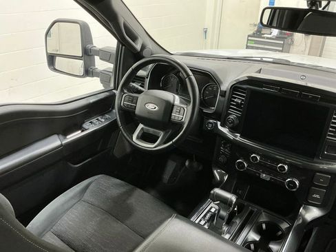 Used 2022 Ford F150 XLT w/ Equipment Group 302A High image 17