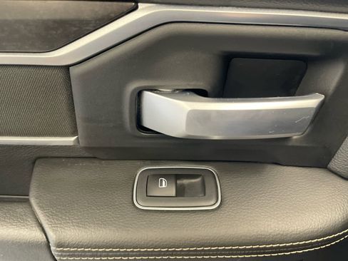 Used 2024 RAM 2500 Big Horn w/ Bed Utility Group image 25