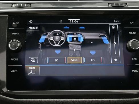 Used 2022 Volkswagen Tiguan SE FWD image 28