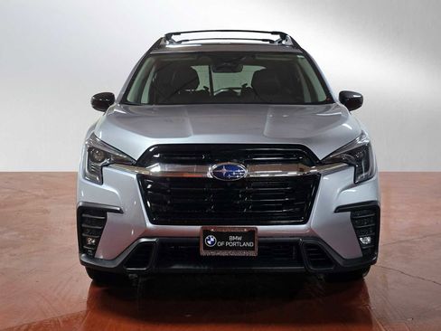 Used 2024 Subaru Ascent Limited w/ Technology Package image 8