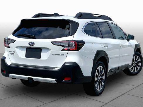 Used 2024 Subaru Outback Limited AWD/4WD image 12
