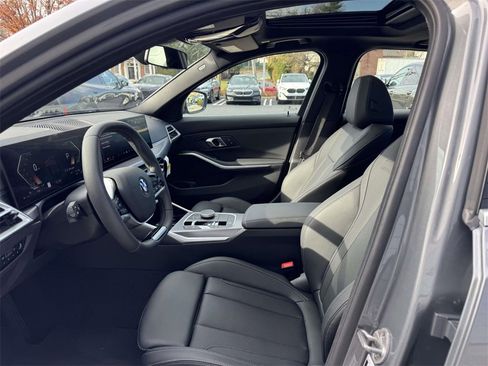 Certified 2025 BMW 330i xDrive 330i xDrive w/ Convenience Package image 12