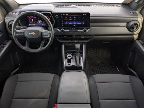 Used 2024 Chevrolet Colorado W/T w/ Safety Package AWD/4WD image 16