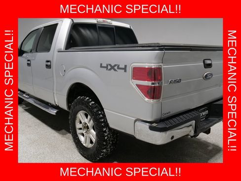 Used 2011 Ford F150 XLT w/ XLT Chrome Pkg image 12