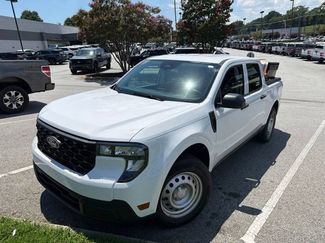 Used 2025 Ford Maverick XL w/ Equipment Group 102A AWD/4WD video 1