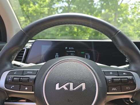 Used 2024 Kia Sportage EX w/ EX Premium Package AWD/4WD image 29