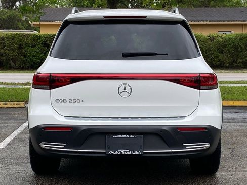 Used 2023 Mercedes-Benz EQB 250+ image 7