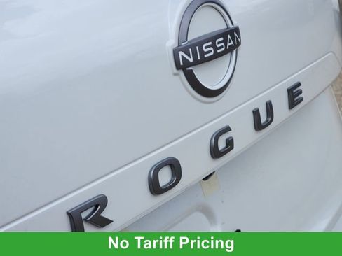 New 2026 Nissan Rogue SV FWD image 9