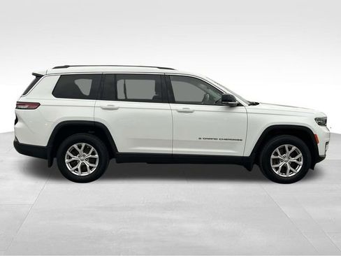 Used 2022 Jeep Grand Cherokee L Limited w/ MOPAR Finishing Package image 8