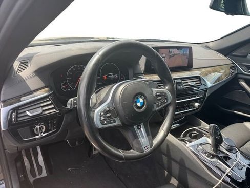 Used 2019 BMW M550i xDrive w/ Premium Package AWD/4WD image 10