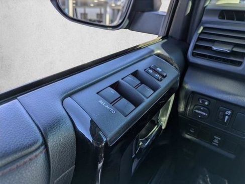 Used 2018 Toyota 4Runner TRD Off-Road Premium w/ TRD Performance Package image 18