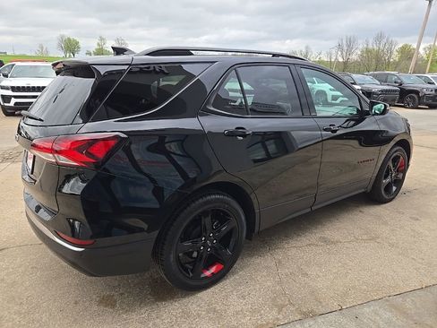 Used 2023 Chevrolet Equinox Premier FWD image 11