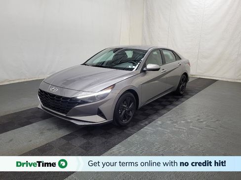 Used 2023 Hyundai Elantra SEL w/ Cargo Package image 1