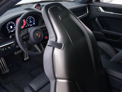 Used 2025 Porsche 911 Carrera S image 35