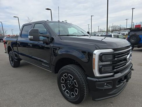 Used 2026 Ford F350 Platinum image 7