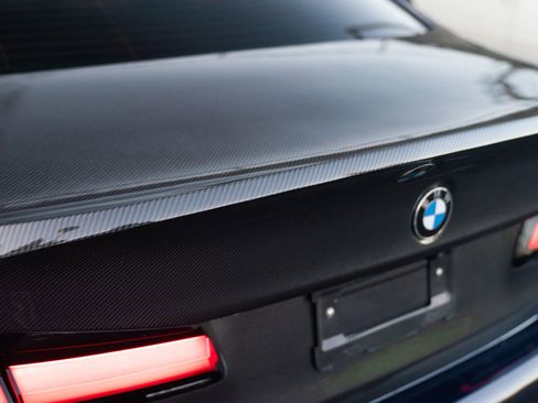 Used 2021 BMW M550i xDrive w/ Premium Package image 21