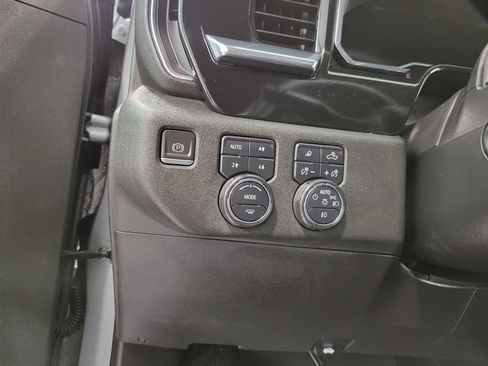 Used 2023 Chevrolet Silverado 1500 LTZ image 10