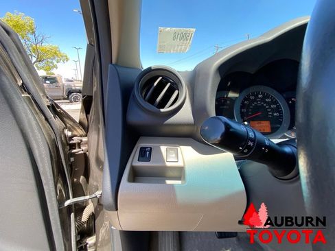 Used 2011 Toyota RAV4 Limited w/ Limited Extra Value Pkg AWD/4WD image 37