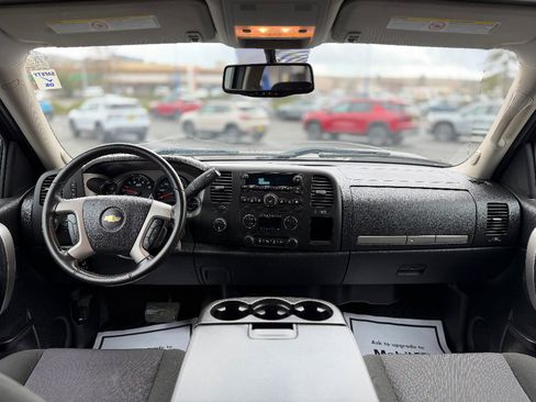 Used 2014 Chevrolet Silverado 2500 LT w/ Interior Plus Package image 5