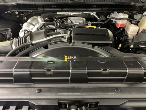 Used 2022 Chevrolet Silverado 2500 LTZ w/ LTZ Premium Package image 36