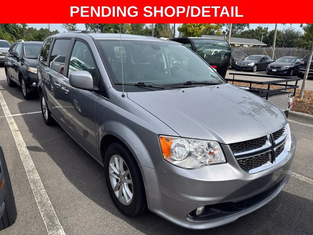 Used 2019 Dodge Grand Caravan SXT FWD image 1