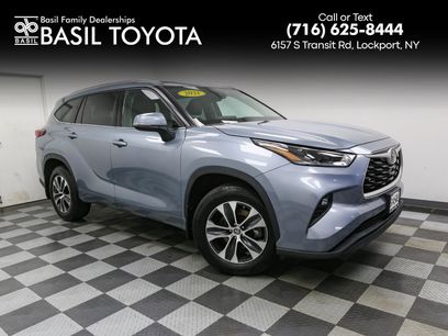 Used 2021 Toyota Highlander XLE