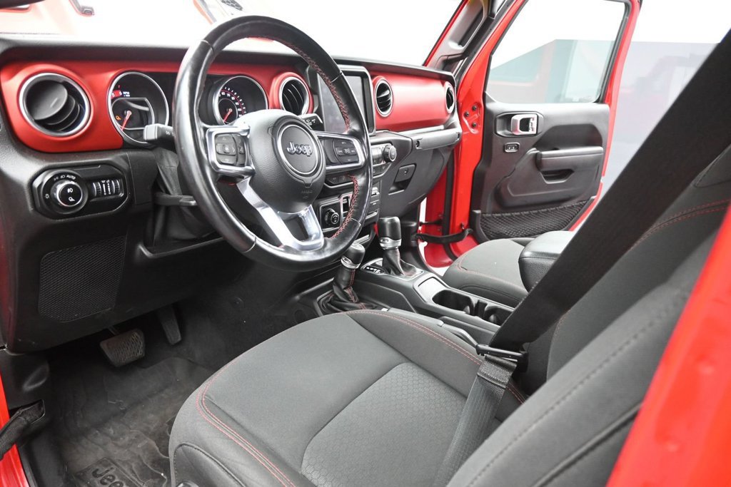 Used 2022 Jeep Gladiator Rubicon w/ LED Lighting Group AWD/4WD image 21