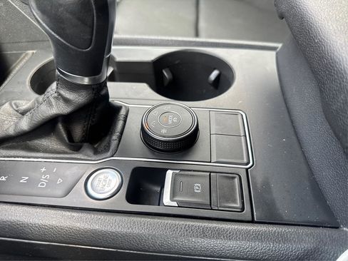 Used 2019 Volkswagen Atlas SE AWD/4WD image 25