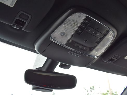 Used 2017 Jeep Grand Cherokee Limited w/ Luxury Group II AWD/4WD image 67
