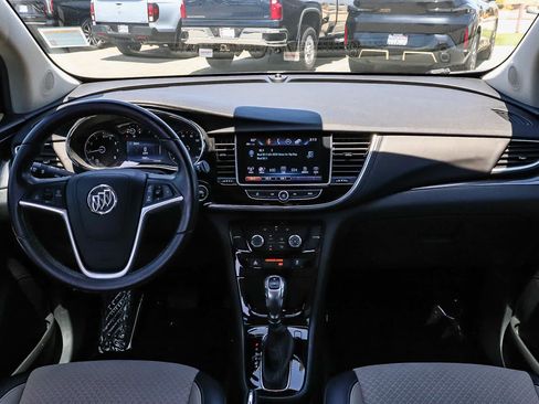 Used 2021 Buick Encore Preferred AWD/4WD image 16