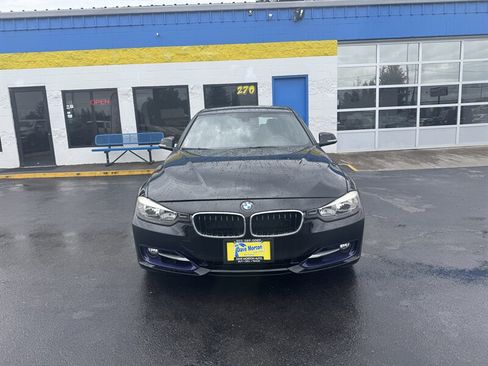 Used 2013 BMW 328i Sedan RWD image 2