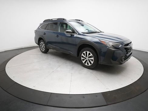 Used 2023 Subaru Outback Premium w/ Popular Package #1 image 36