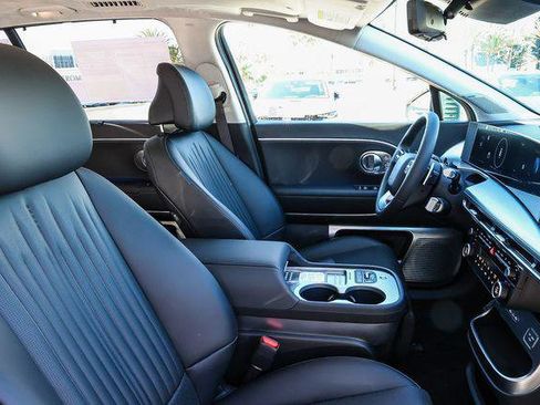 New 2026 Hyundai Ioniq 9 Calligraphy image 18