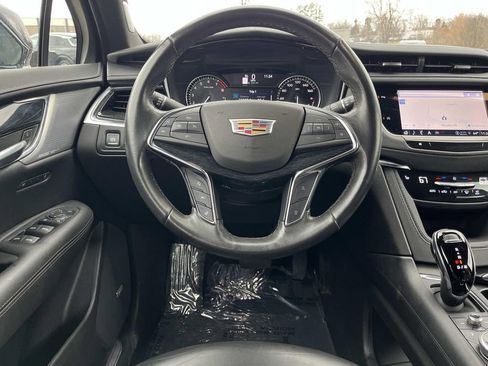 Used 2023 Cadillac XT5 Premium Luxury image 14
